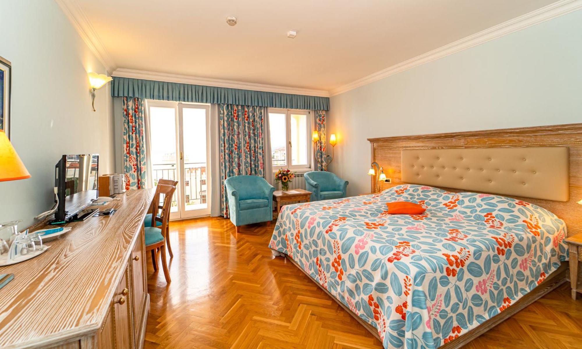 Hotel Miramar Opatija Bagian luar foto