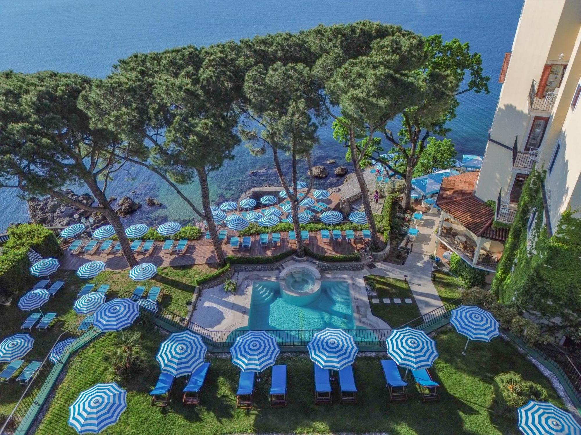 Hotel Miramar Opatija Bagian luar foto