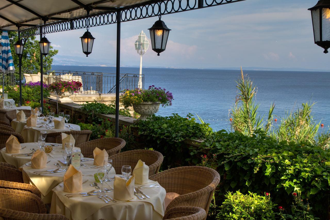 Hotel Miramar Opatija Bagian luar foto