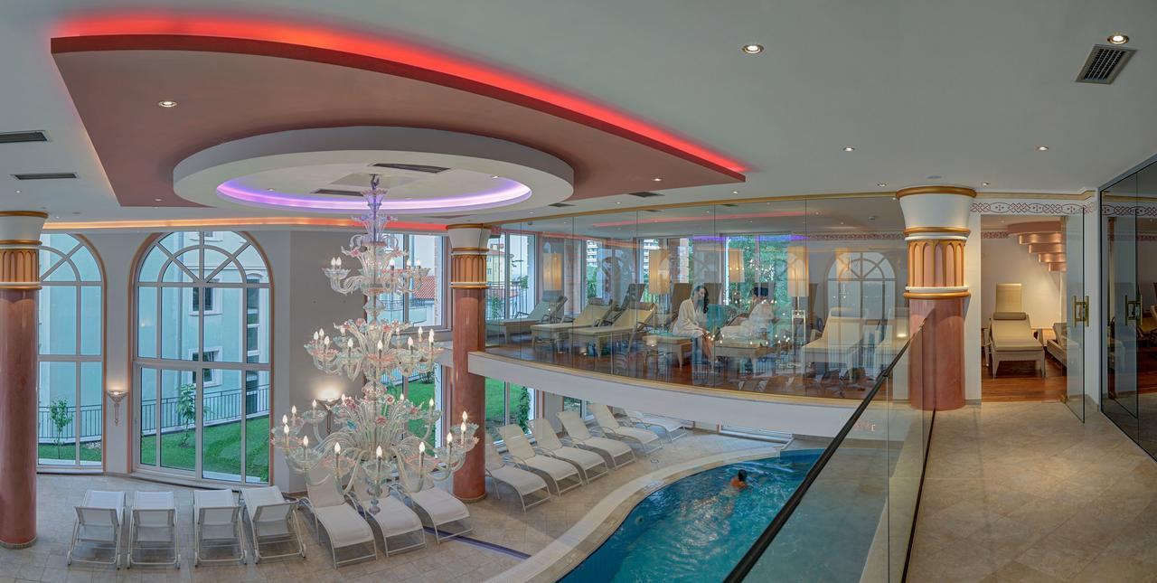 Hotel Miramar Opatija Bagian luar foto